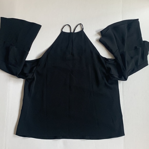 Cooper & Ella Black Ruffle Cold Shoulder Top Large - Picture 12 of 12
